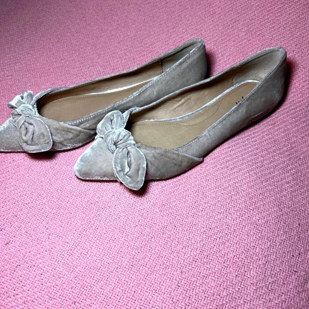 J. Jill Womens Velvet Pointed Toe Bow Ballet Flats Champagne‎ Taupe Size 7.5